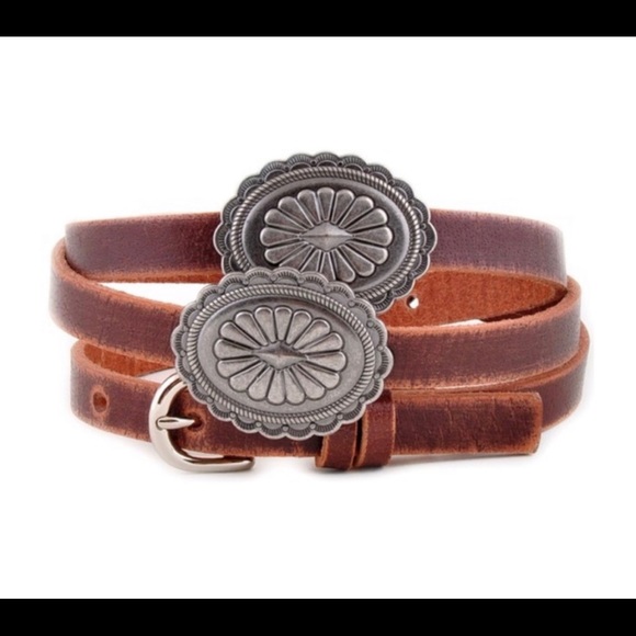 Accessories - 1 left! Boho Western Brown 4 CONCHO gunmetal decor